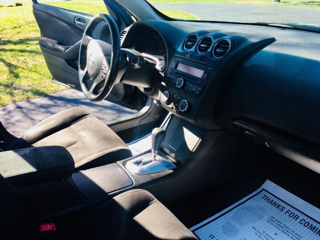 Nissan Altima 2.5 S 2011