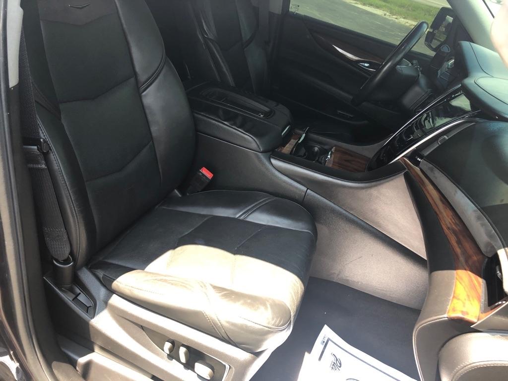 Cadillac Escalade ESV Premium 4WD 2015