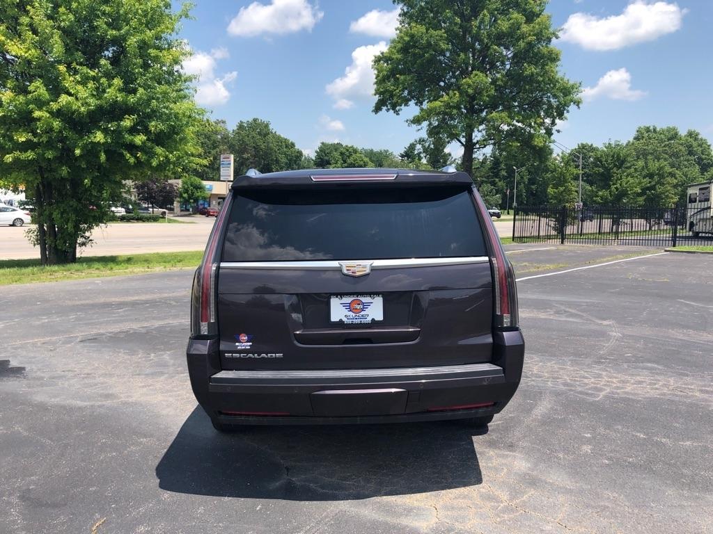 Cadillac Escalade ESV Premium 4WD 2015