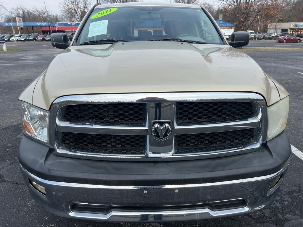 Dodge 1500 SLT Quad Cab 4WD 2011