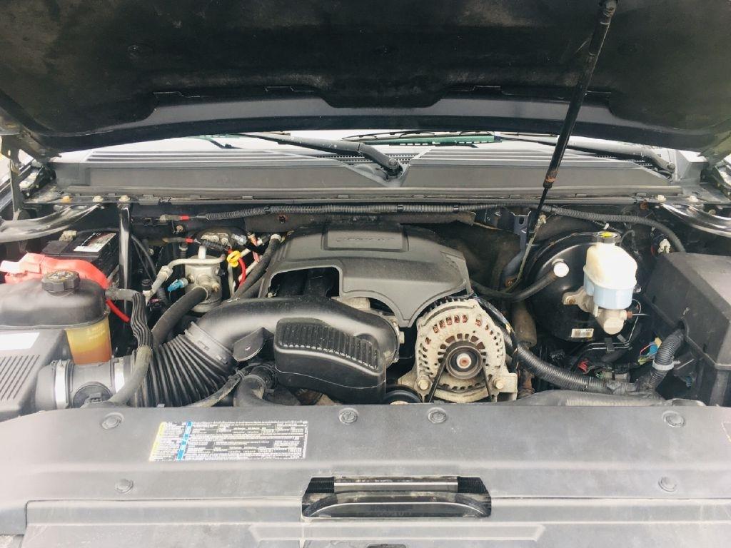 GMC Yukon Denali AWD 2008