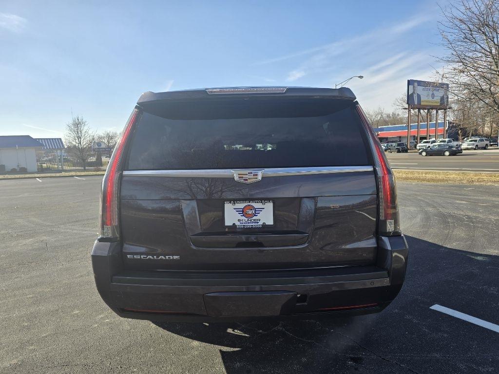 Cadillac Escalade ESV Premium 4WD 2015