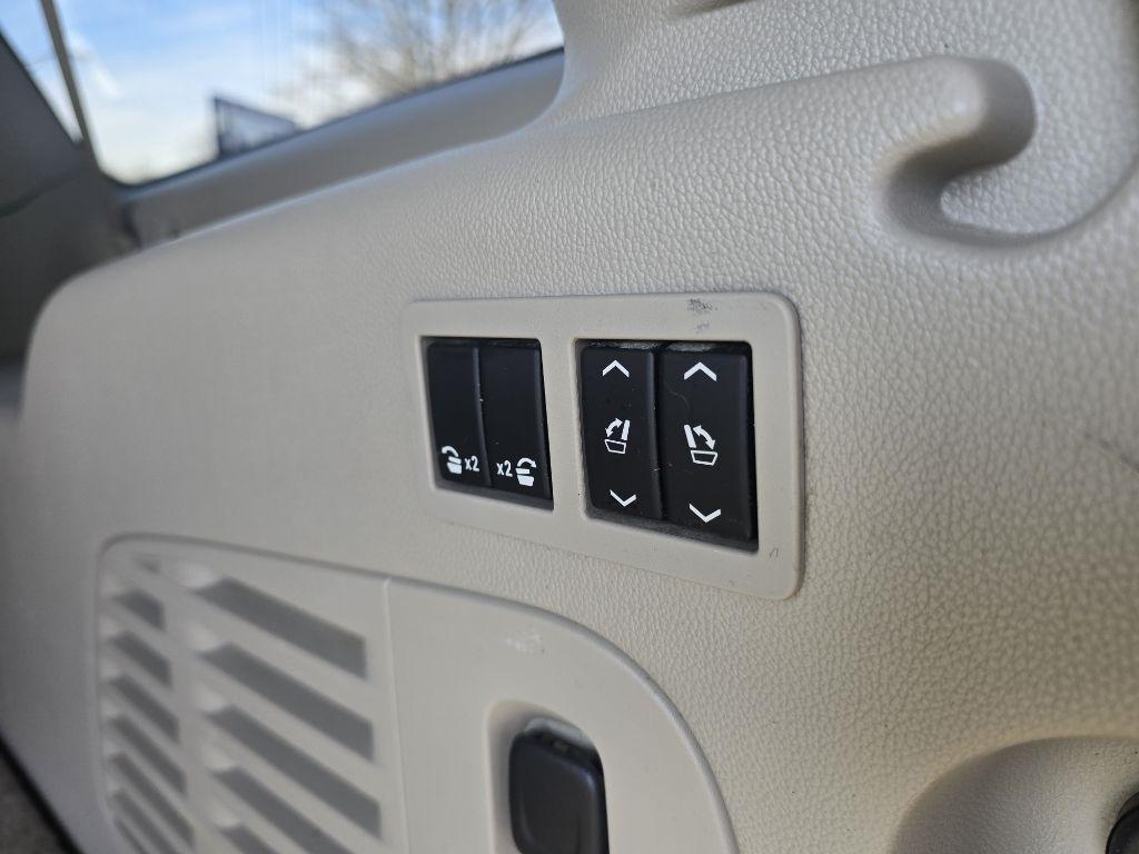 Cadillac Escalade ESV Premium 4WD 2015
