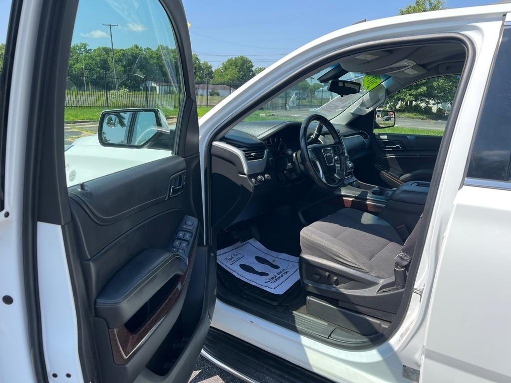 GMC Yukon SLE 4WD 2015