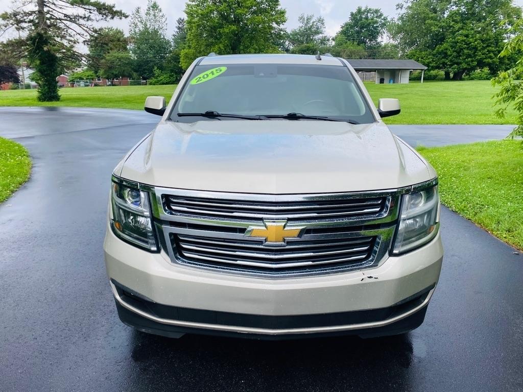 Chevrolet Suburban LT 1500 4WD 2015