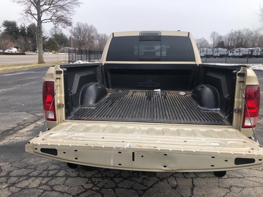 Dodge 1500 SLT Quad Cab 4WD 2011
