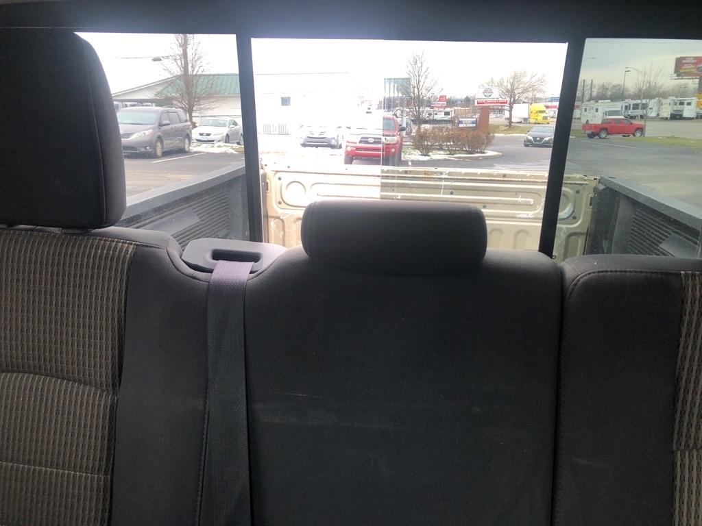 Dodge 1500 SLT Quad Cab 4WD 2011