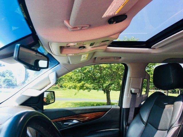 Cadillac Escalade Premium 2WD 2015