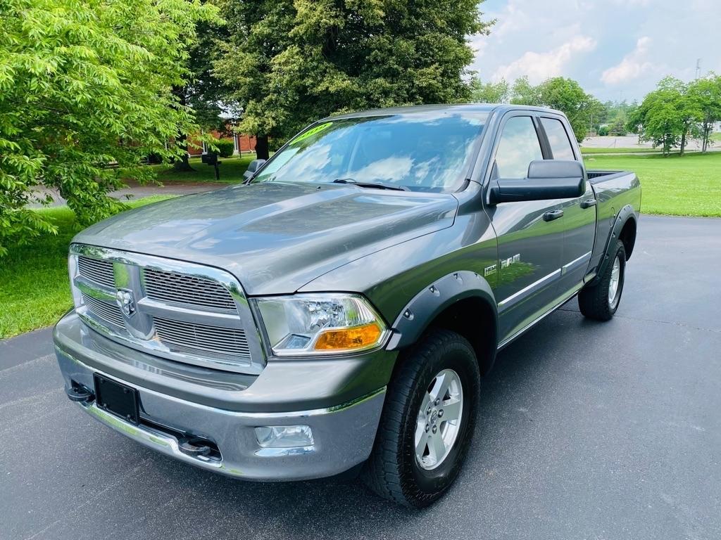 Dodge Ram 1500 SLT Quad Cab 4WD 2009