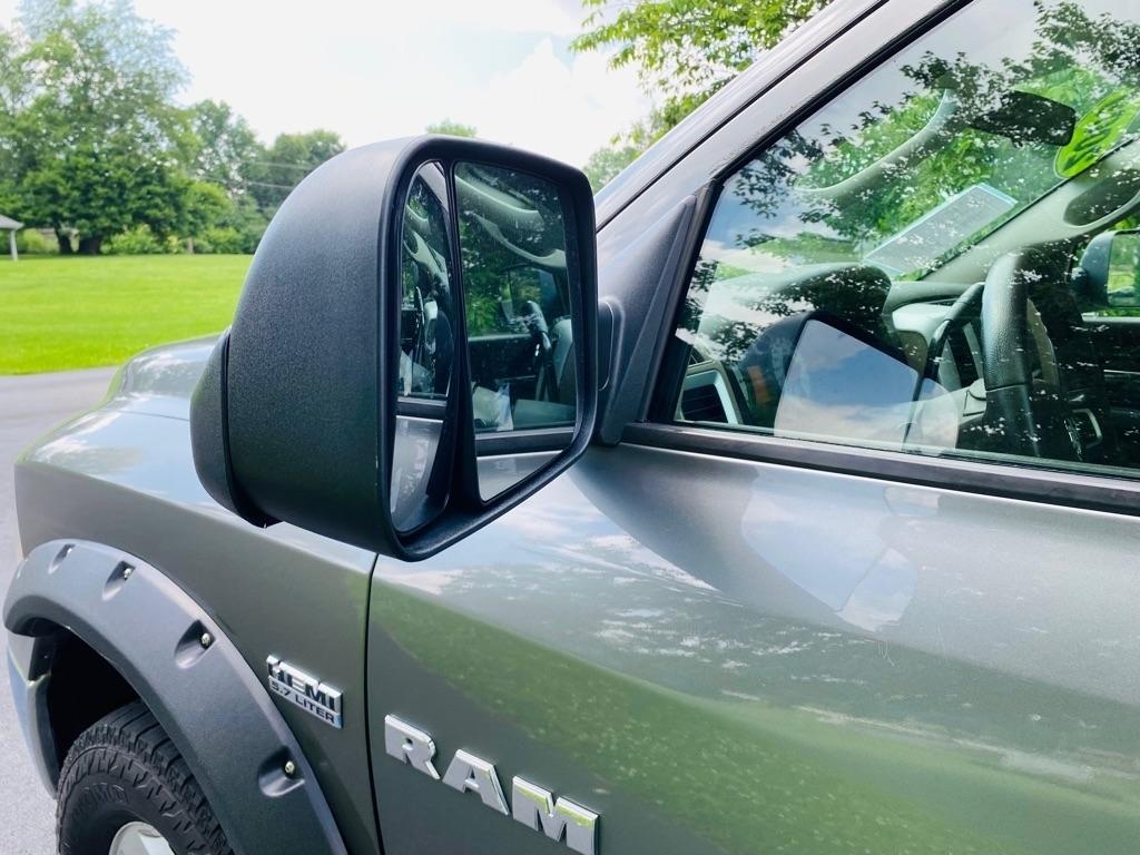 Dodge Ram 1500 SLT Quad Cab 4WD 2009