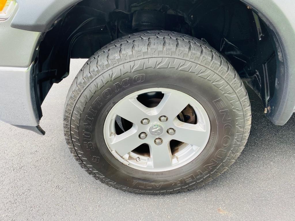 Dodge Ram 1500 SLT Quad Cab 4WD 2009