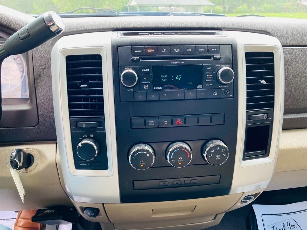 Dodge Ram 1500 SLT Quad Cab 4WD 2009
