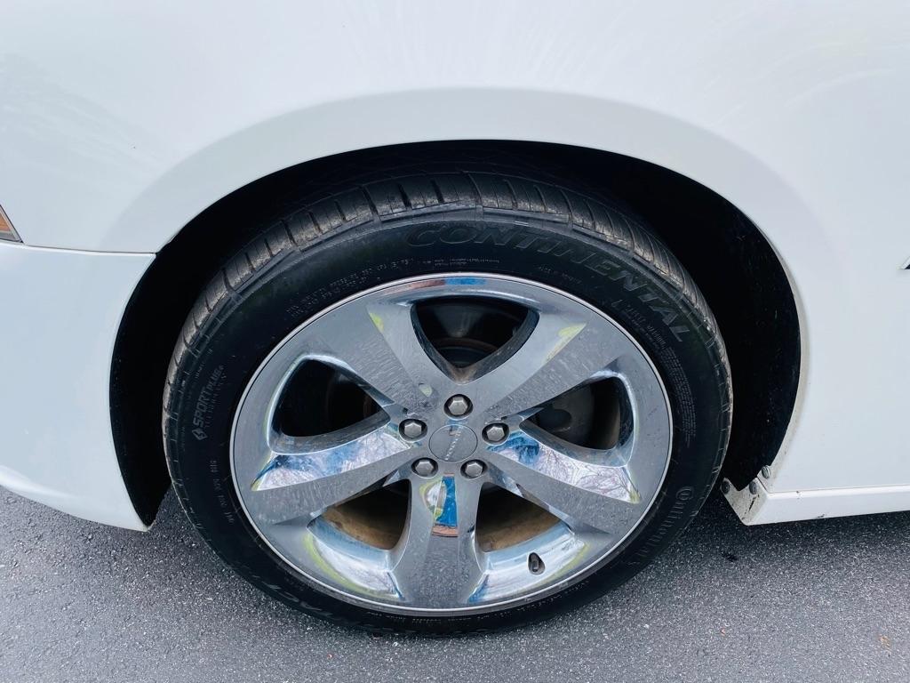 Dodge Charger R/T 2011