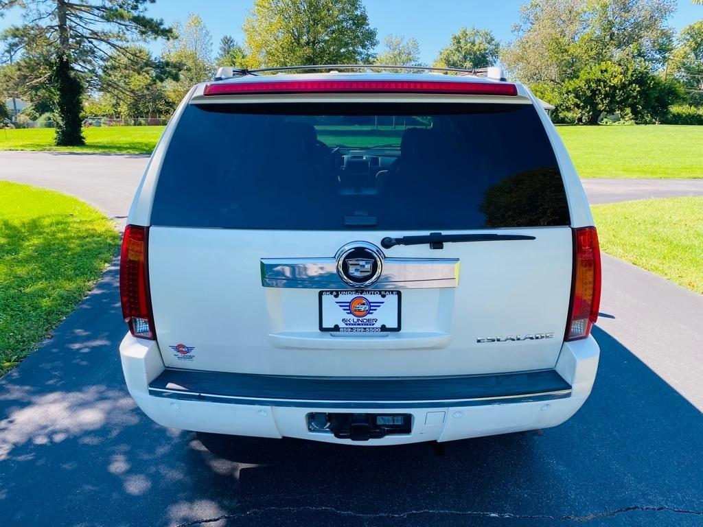 Cadillac Escalade AWD 2008