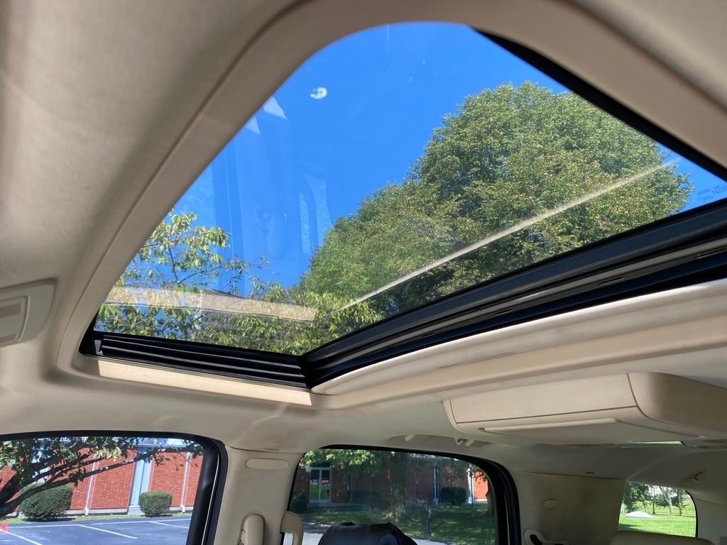 Cadillac Escalade AWD 2008