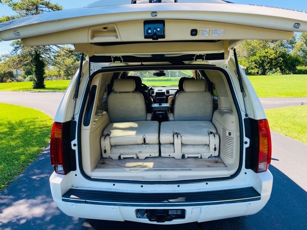 Cadillac Escalade AWD 2008