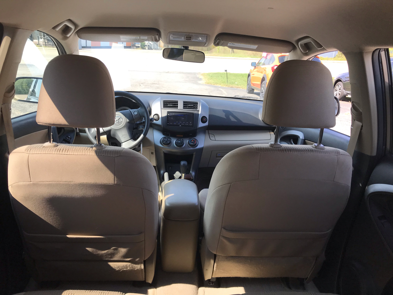 Toyota RAV4 FWD 4dr 4-cyl 4-Spd AT (Natl) 2011 Toyota RAV4 FWD 4dr 4-cyl 4-Spd AT (Natl) 2011