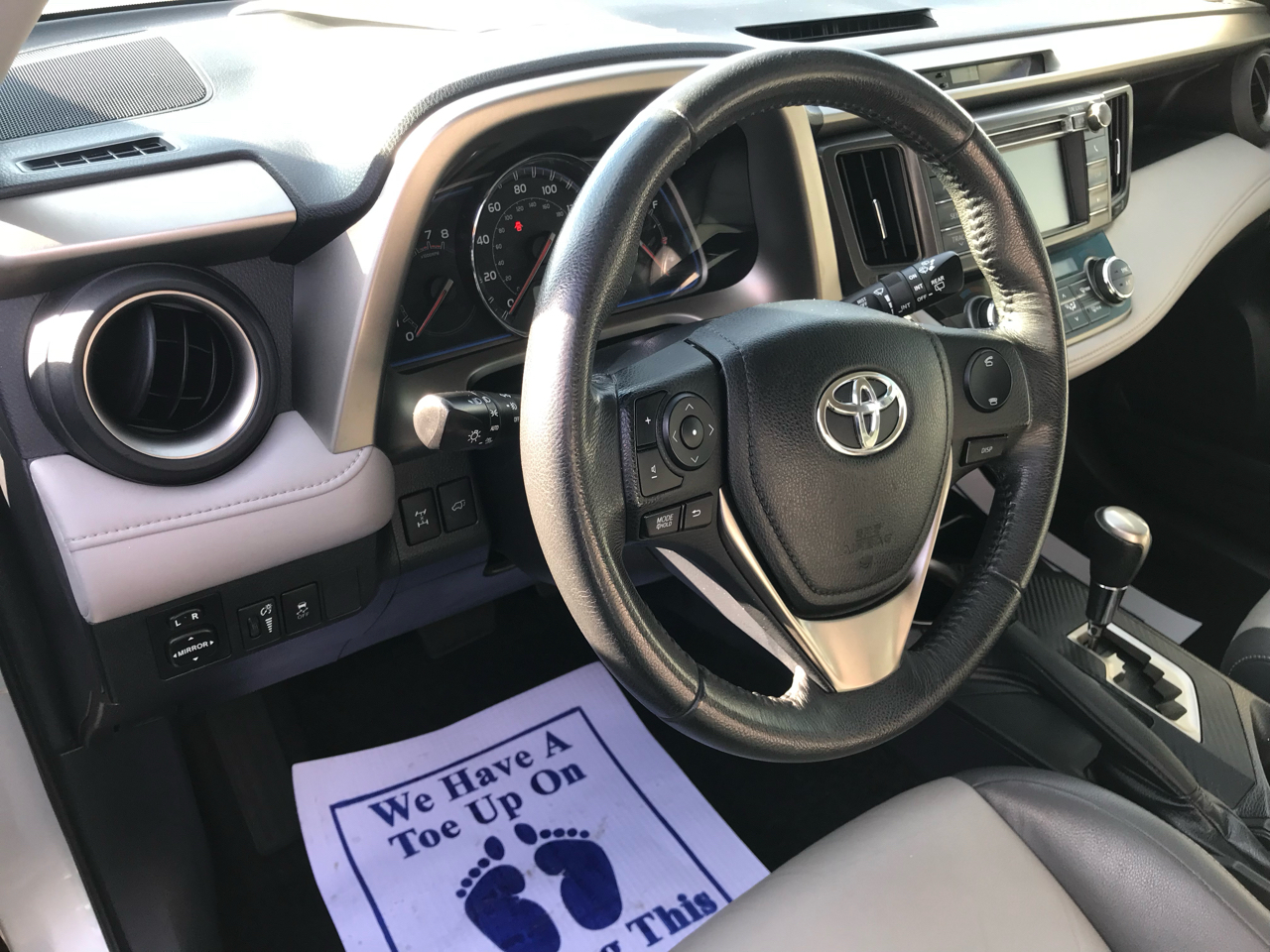 Toyota RAV4 AWD 4dr Limited (Natl) 2013