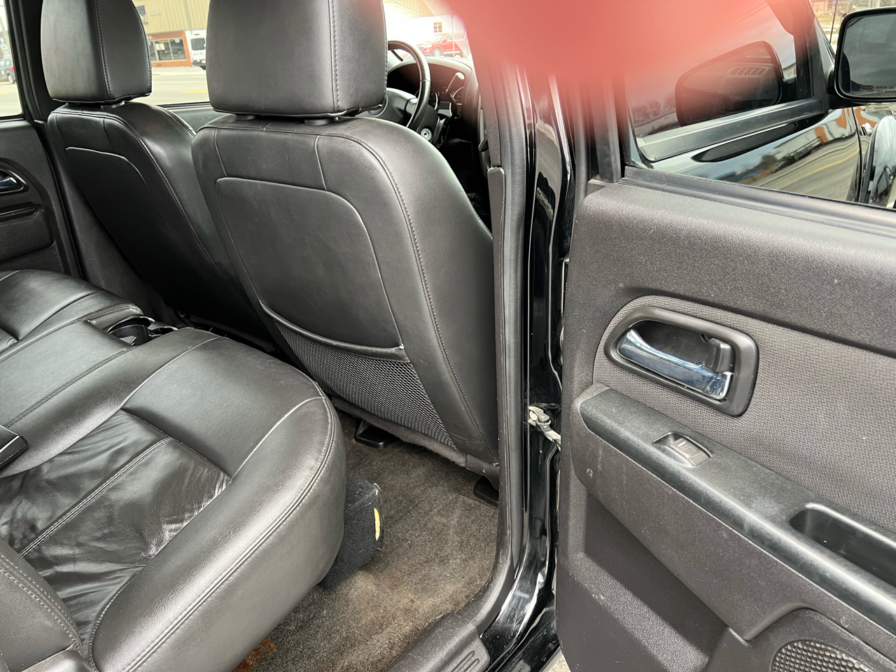 GMC Canyon 4WD Crew Cab 126.0" SLT 2011