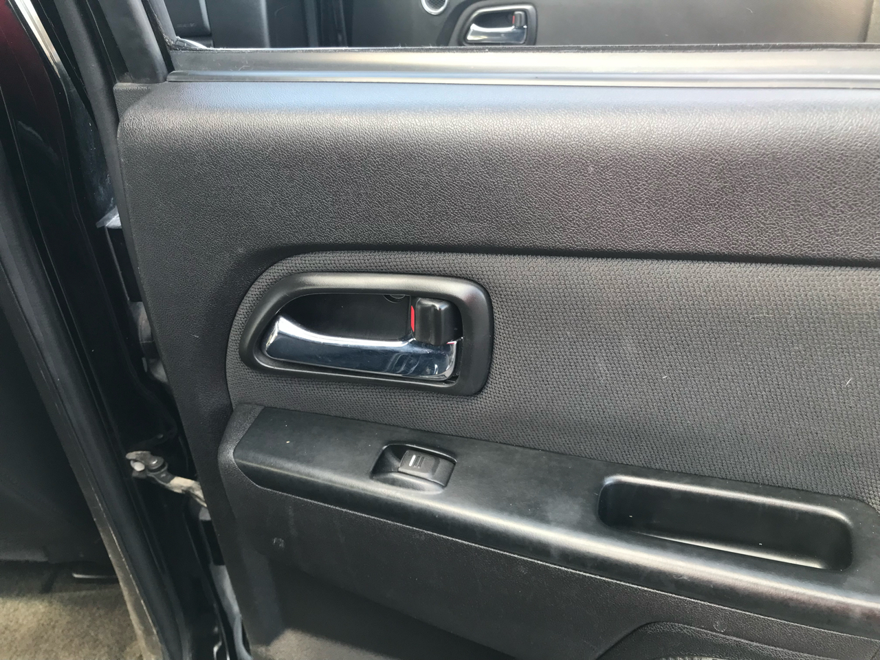 GMC Canyon 4WD Crew Cab 126.0" SLT 2011