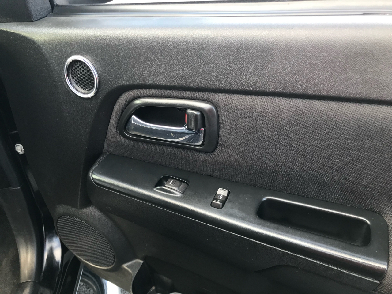 GMC Canyon 4WD Crew Cab 126.0" SLT 2011