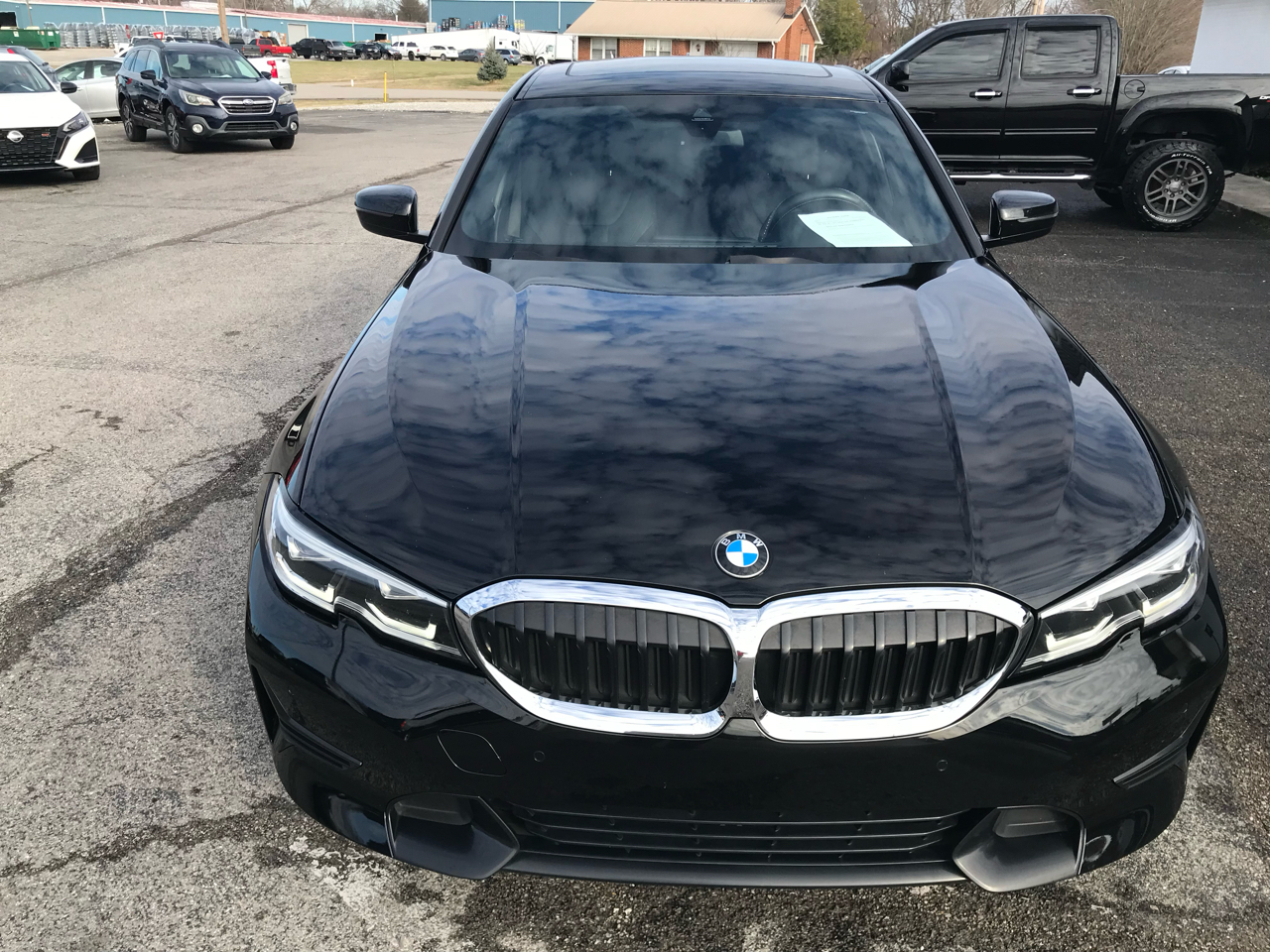 BMW 3 Series 330i Sedan 2019