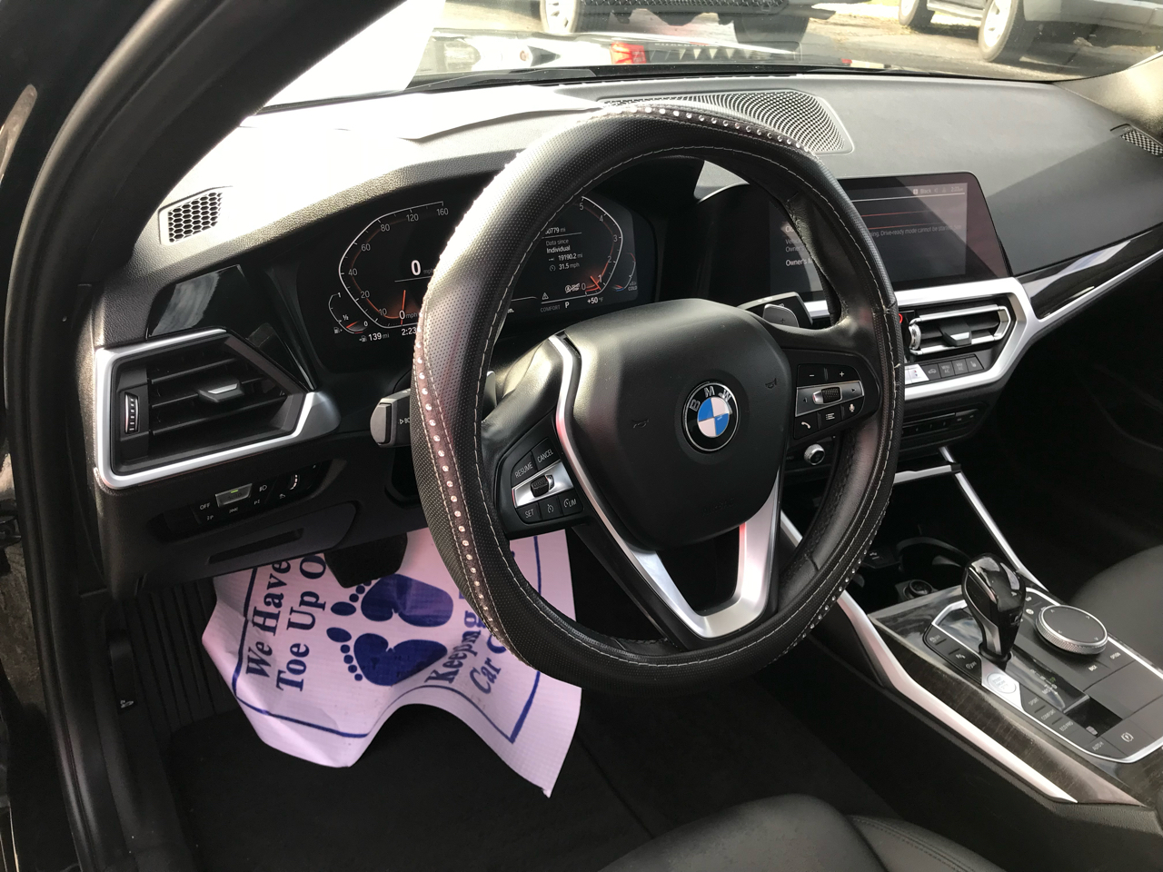 BMW 3 Series 330i Sedan 2019