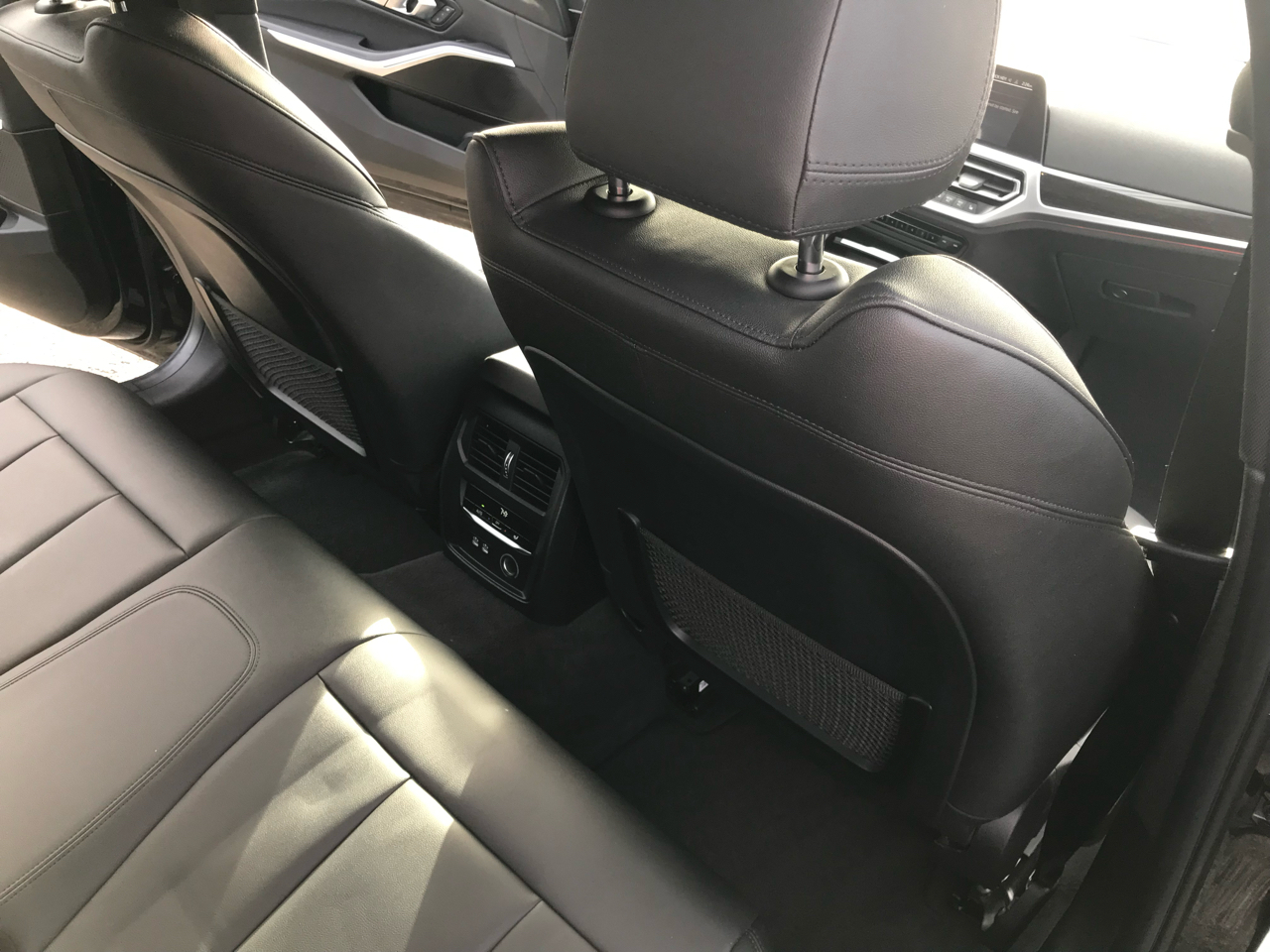 BMW 3 Series 330i Sedan 2019