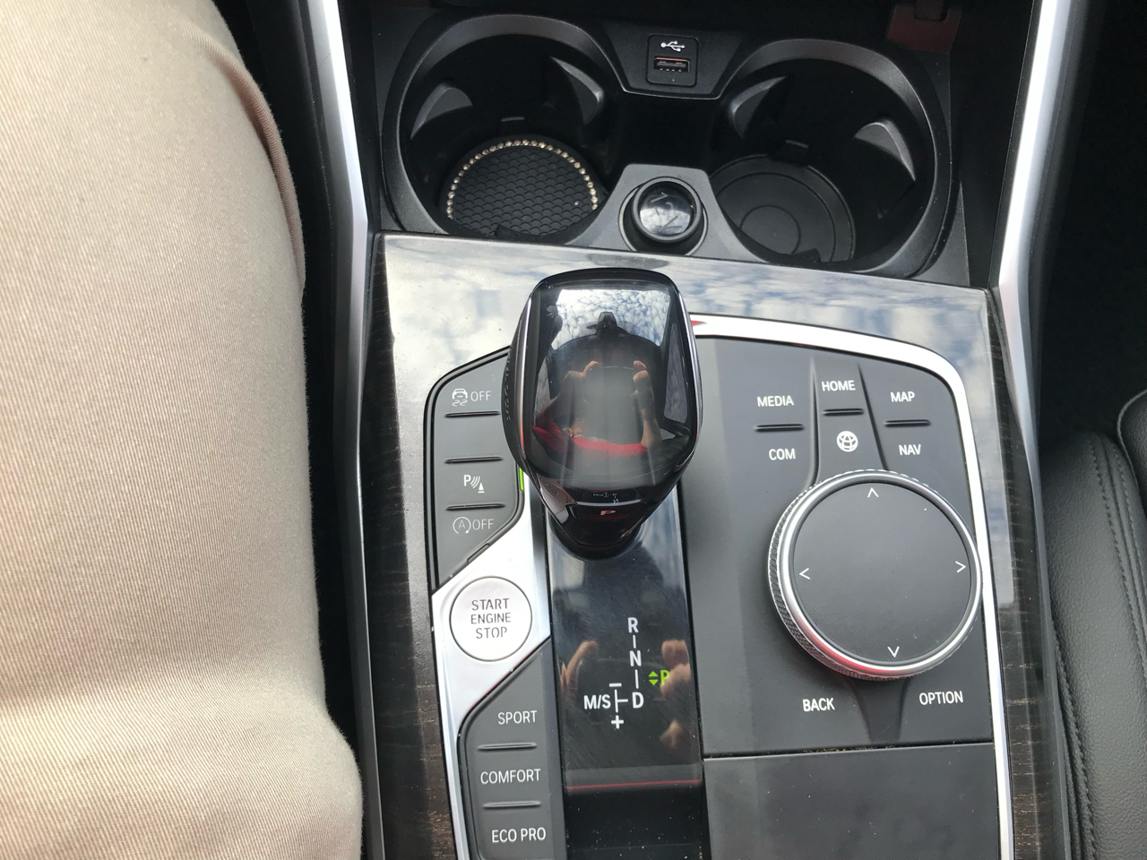 BMW 3 Series 330i Sedan 2019