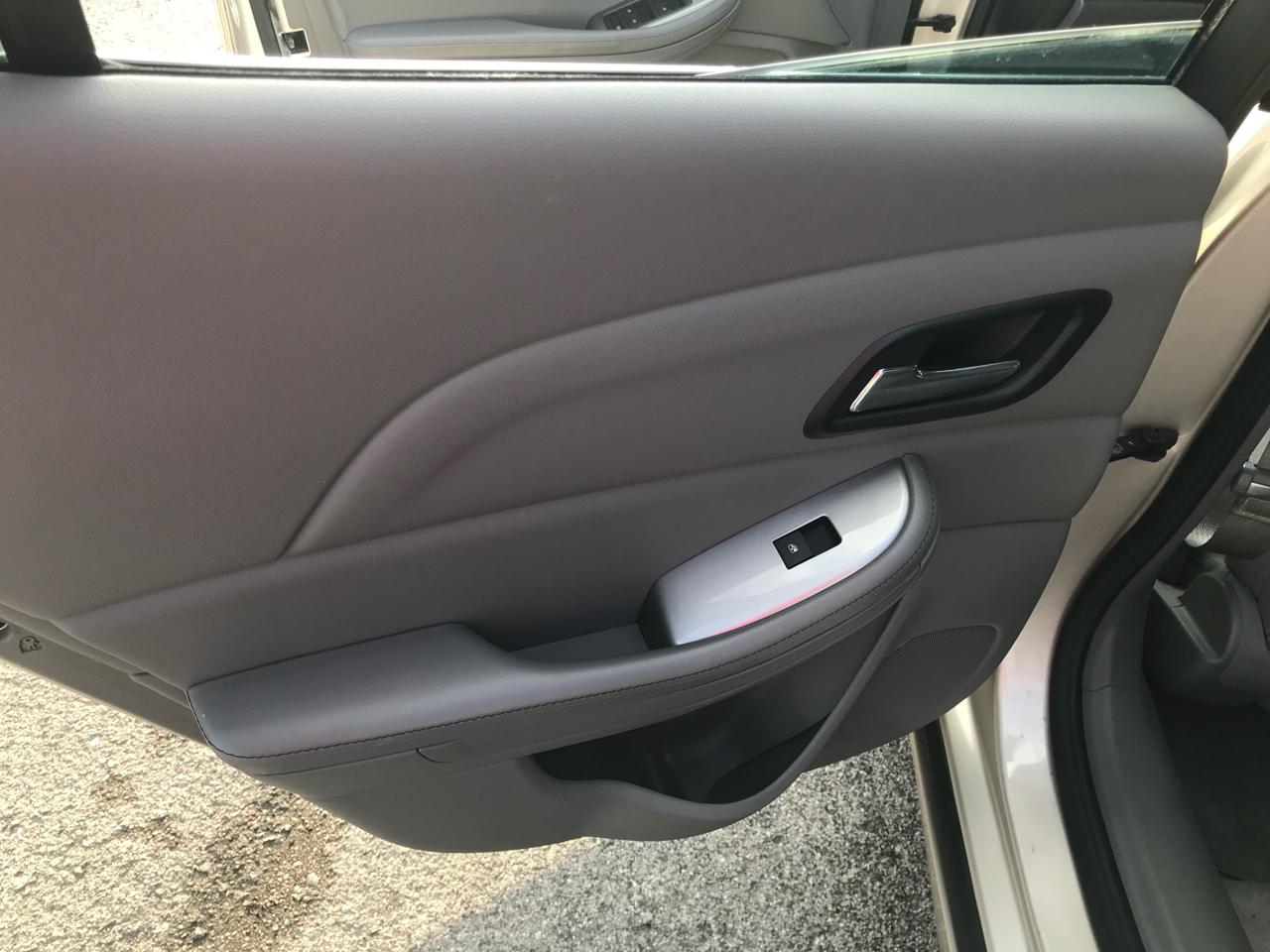 Chevrolet Malibu 4dr Sdn LS w/1FL 2015