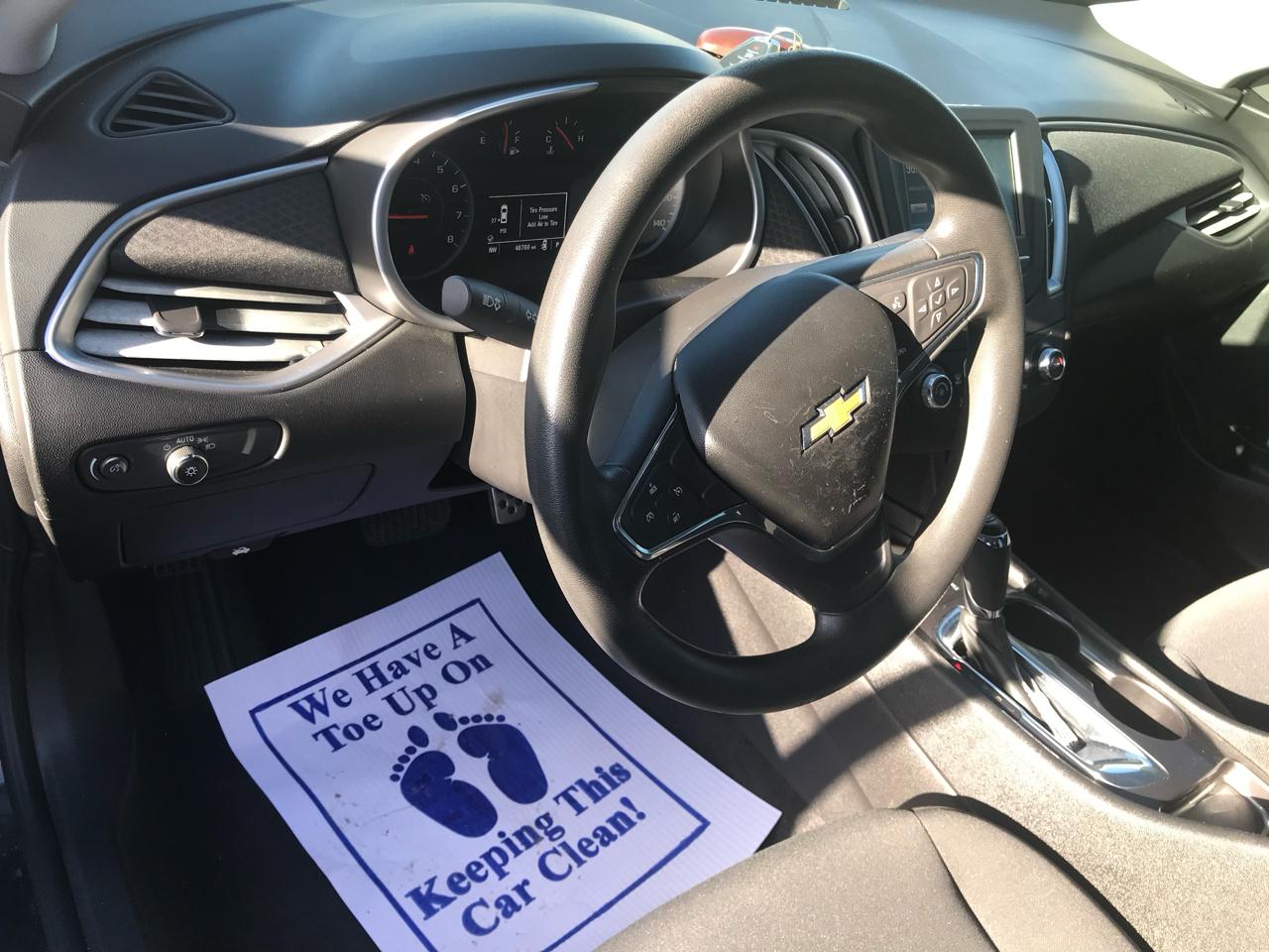 Chevrolet Malibu 4dr Sdn LS w/1FL 2017