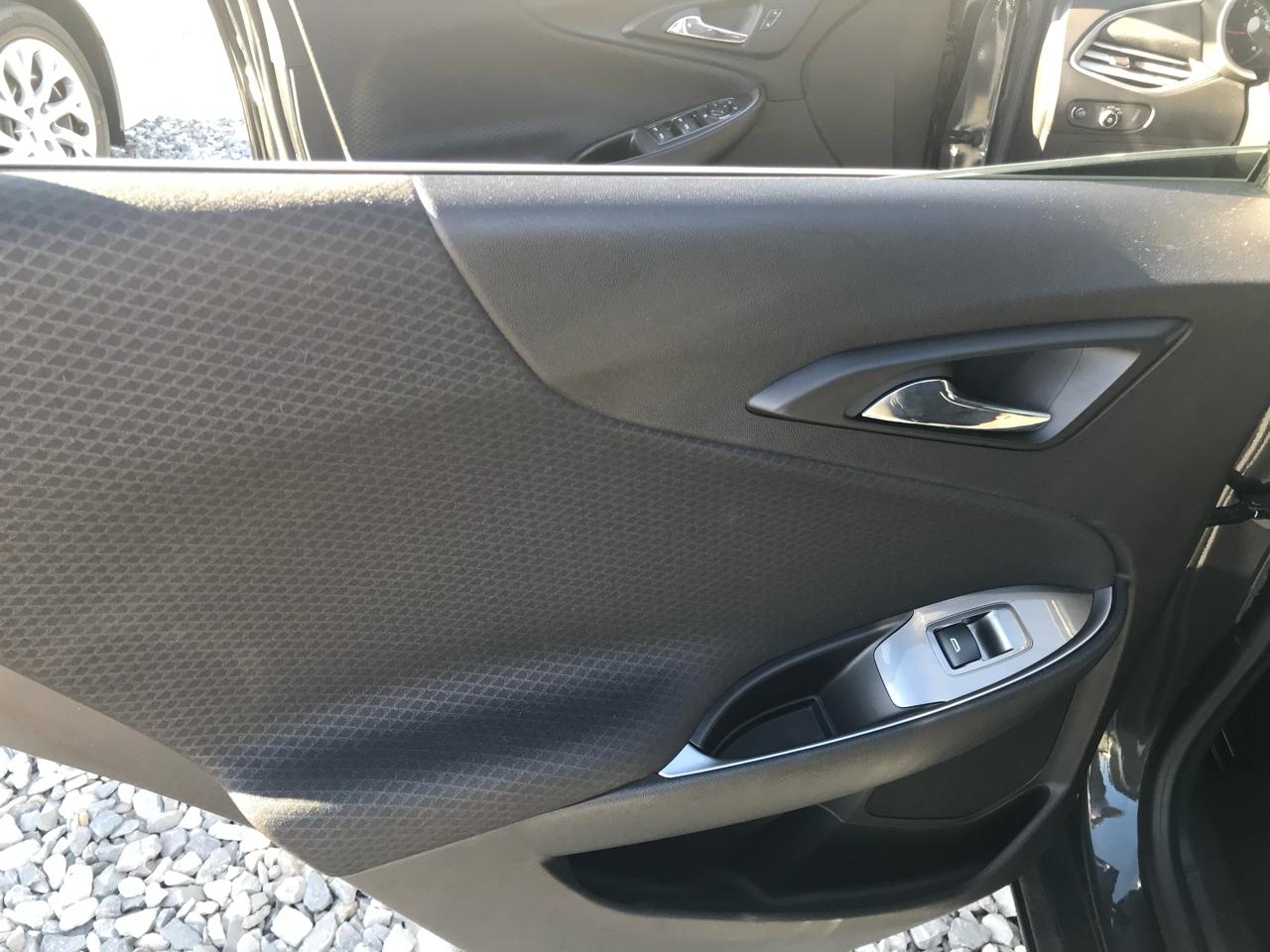 Chevrolet Malibu 4dr Sdn LS w/1FL 2017