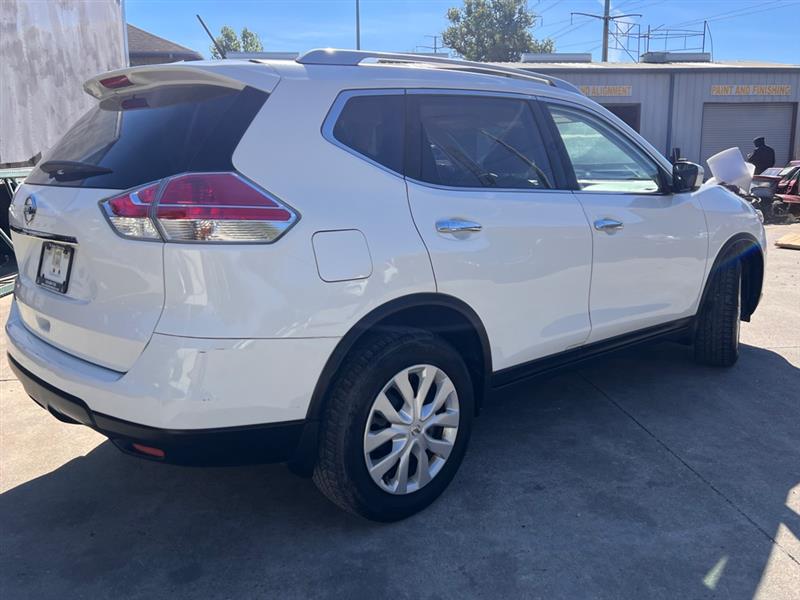 Nissan Rogue S 2WD 2016