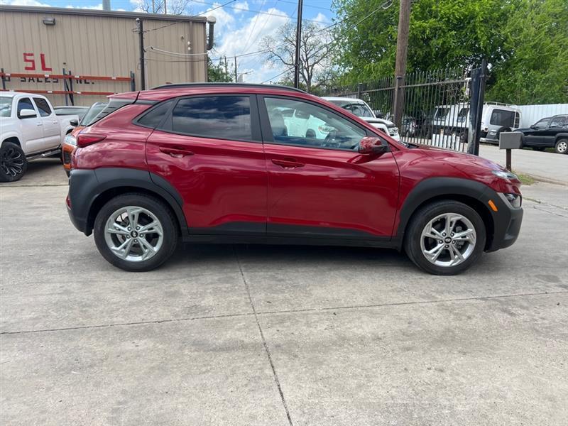 Hyundai Kona SEL 2023
