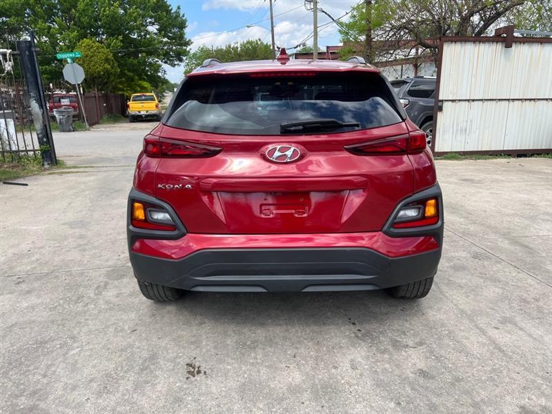 Hyundai Kona SEL 2023