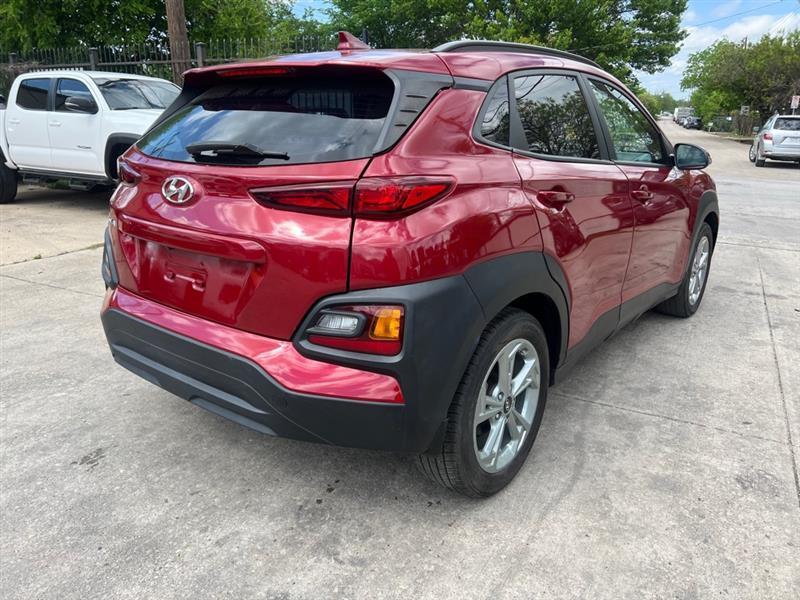 Hyundai Kona SEL 2023