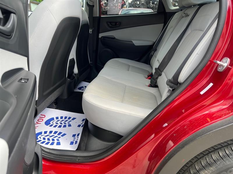 Hyundai Kona SEL 2023