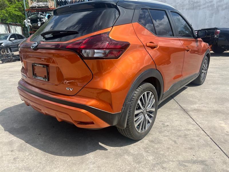 Nissan Kicks SV 2021