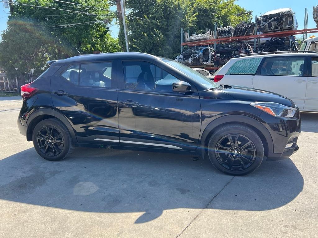 2020 Nissan Kicks SR - Photo 7