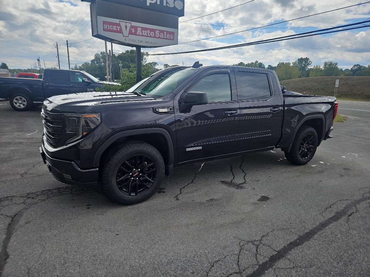 2022 Gmc Sierra 1500 Elevation photo 2
