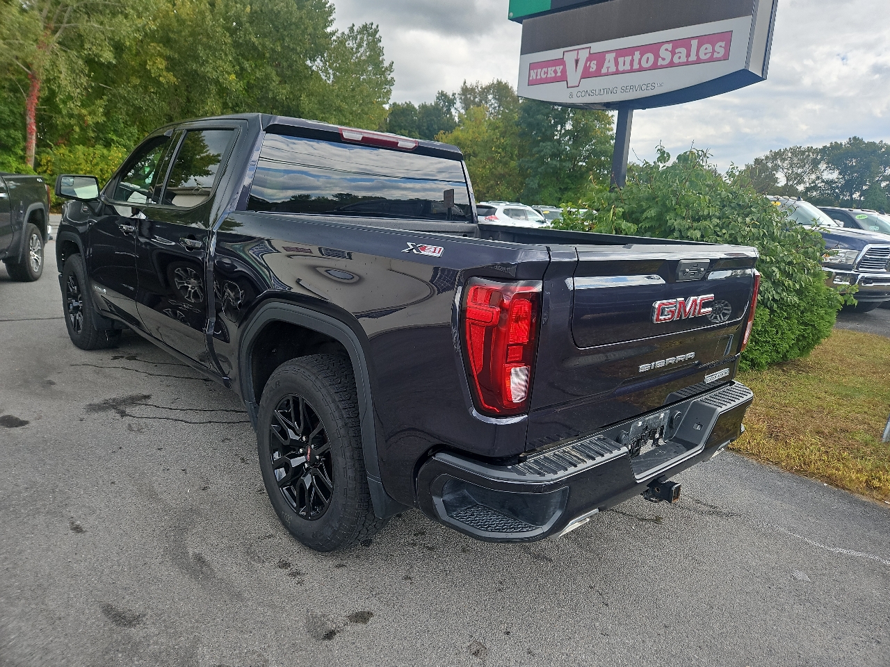 2022 Gmc Sierra 1500 Elevation photo 18