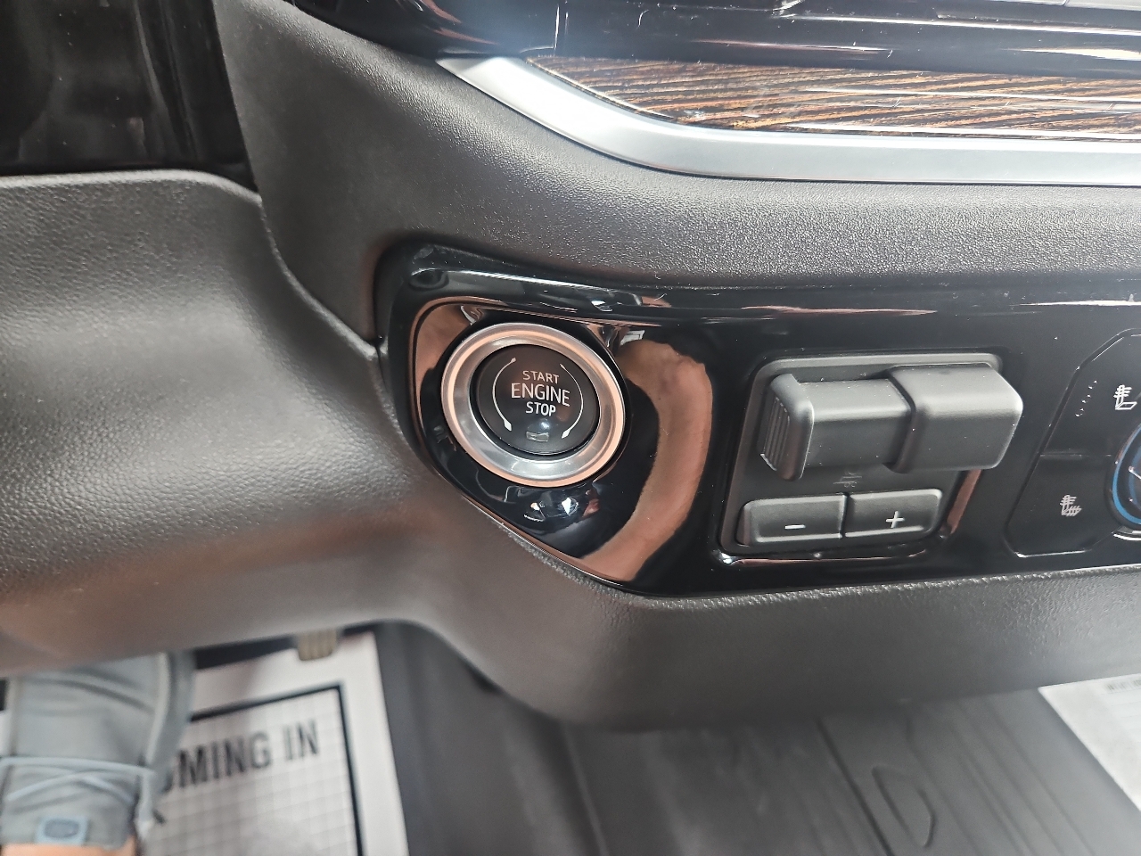 2022 Gmc Sierra 1500 Elevation photo 25