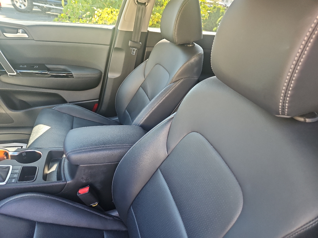 2020 Kia Sportage EX photo 27