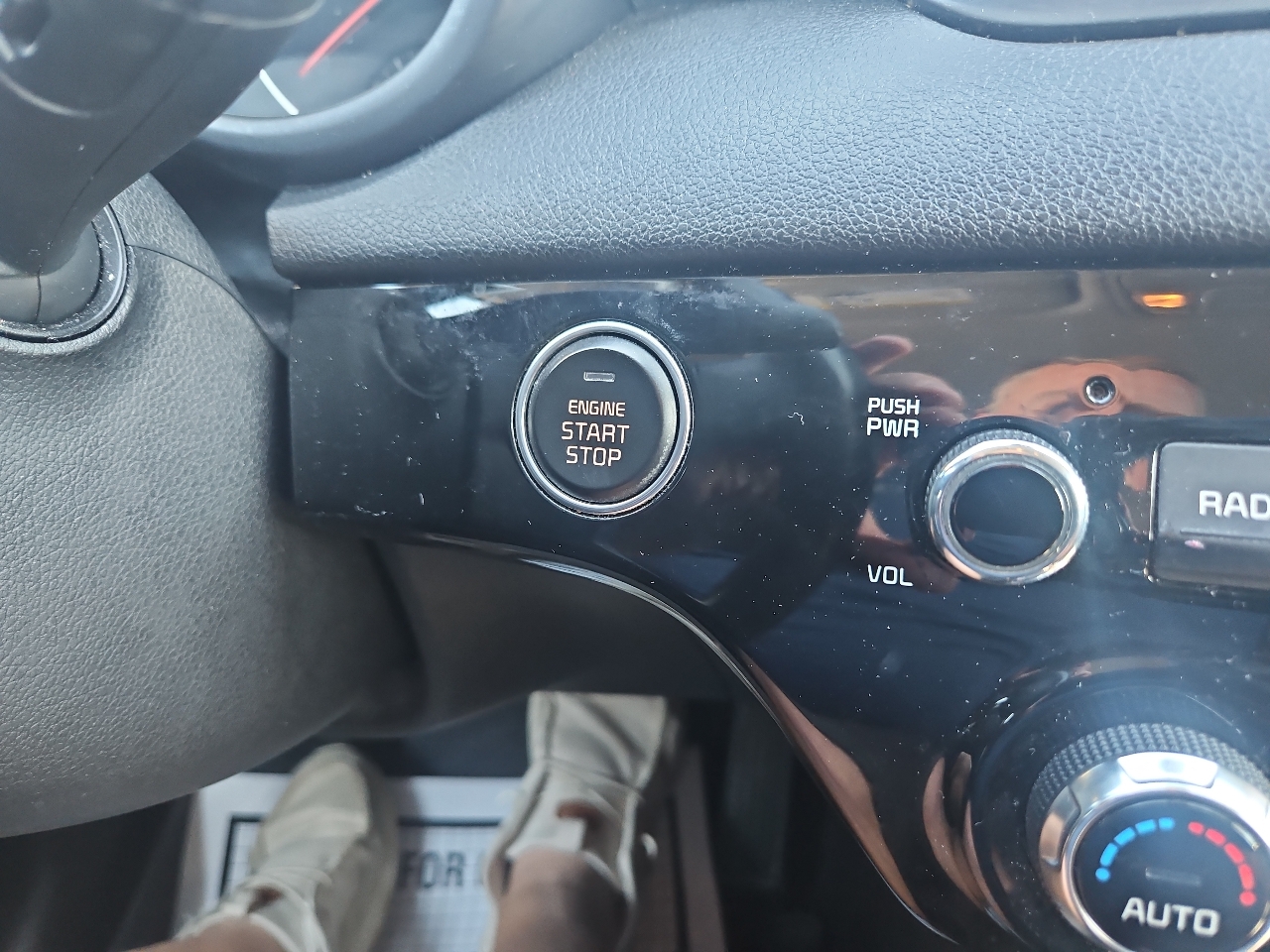 2020 Kia Sportage EX photo 30
