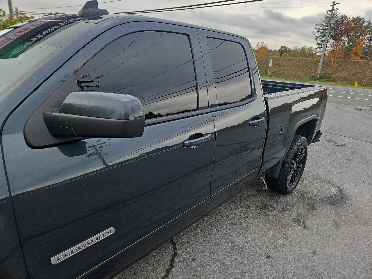 GMC Sierra 1500 4WD Double Cab 143.5" 2017 GMC Sierra 1500 4WD Double Cab 143.5" 2017