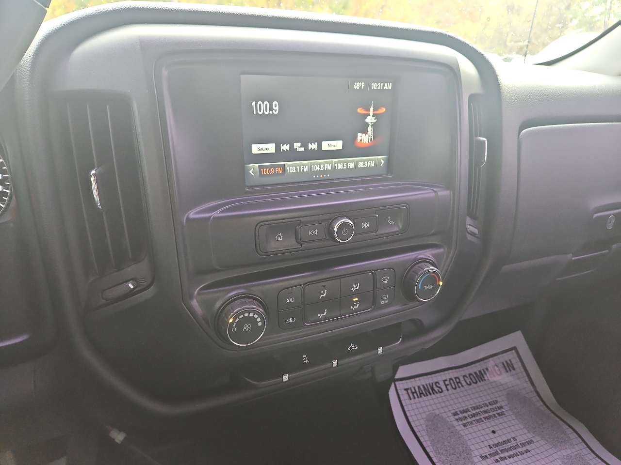 GMC Sierra 1500 4WD Double Cab 143.5" 2017 GMC Sierra 1500 4WD Double Cab 143.5" 2017