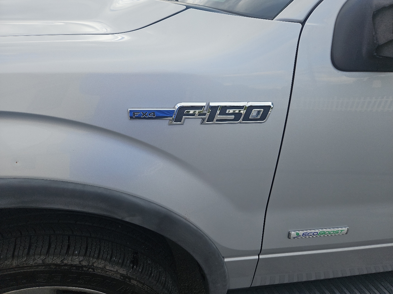 Ford F-150 4WD SuperCrew 145" Platinum 2012 Ford F-150 4WD SuperCrew 145" Platinum 2012