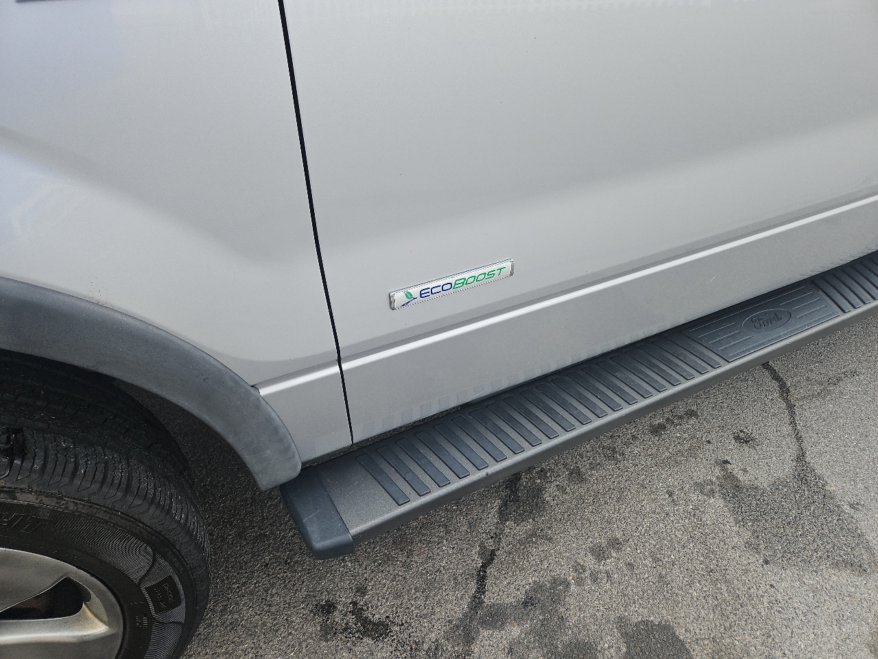 Ford F-150 4WD SuperCrew 145" Platinum 2012 Ford F-150 4WD SuperCrew 145" Platinum 2012