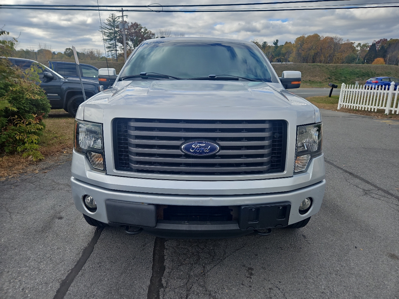 Ford F-150 4WD SuperCrew 145" Platinum 2012 Ford F-150 4WD SuperCrew 145" Platinum 2012