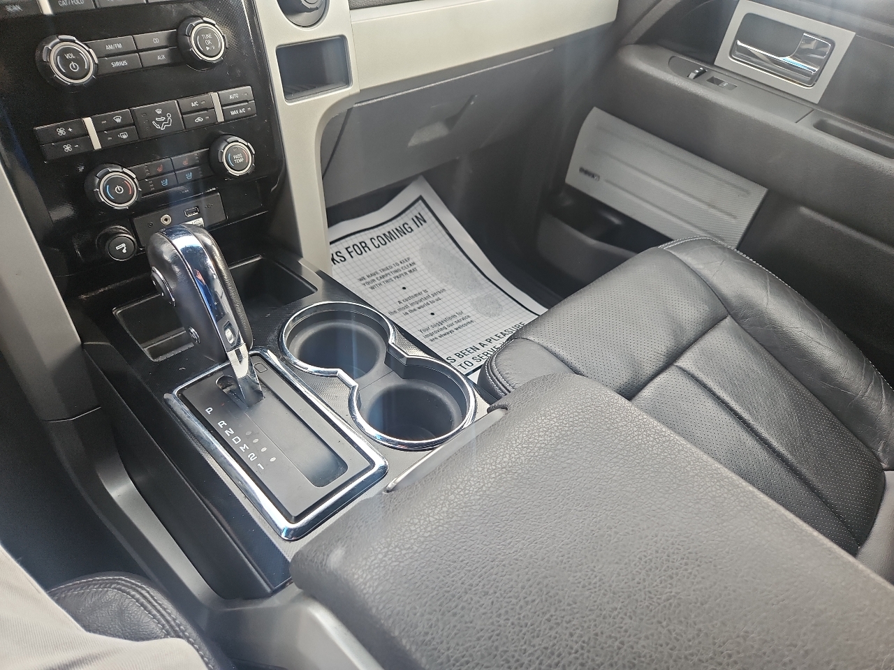 Ford F-150 4WD SuperCrew 145" Platinum 2012 Ford F-150 4WD SuperCrew 145" Platinum 2012